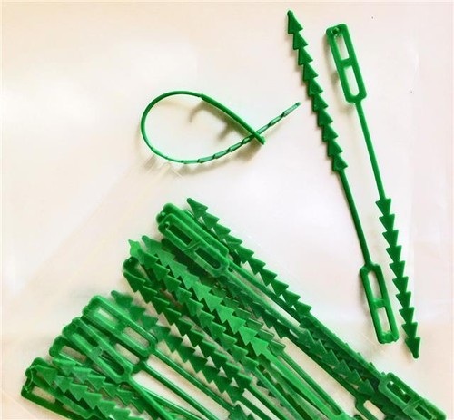 Adjustable plastic garden - x,